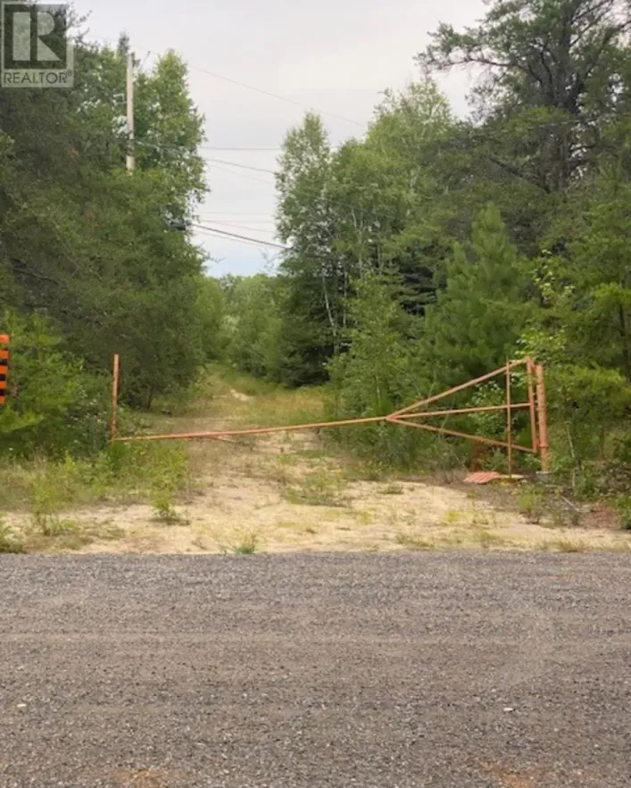 GAYE STREET, Kenora