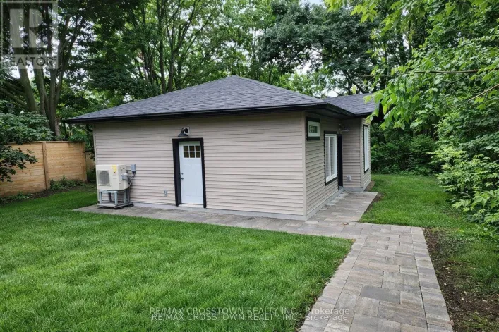 GDN STE - 120 DUNDONALD STREET, Barrie