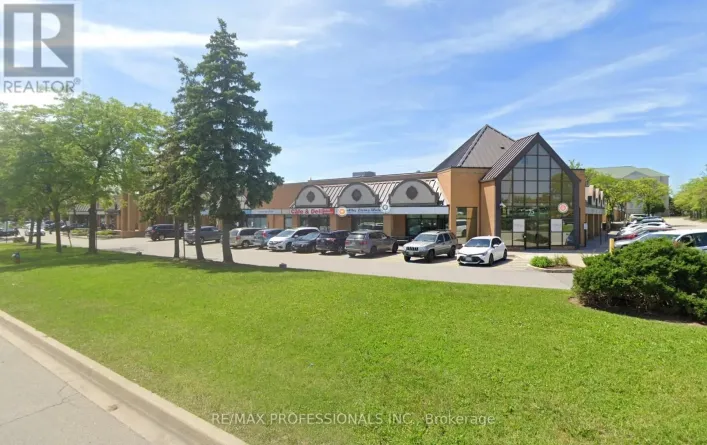 GR 131 - 75 WATLINE AVENUE, Mississauga
