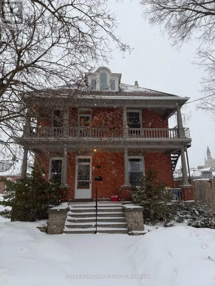 GROUND FLOOR OFFICE - 11 LAKE AVENUE W, Carleton Place