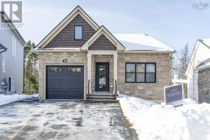 GW-7 42 Gardenia Way, Dartmouth