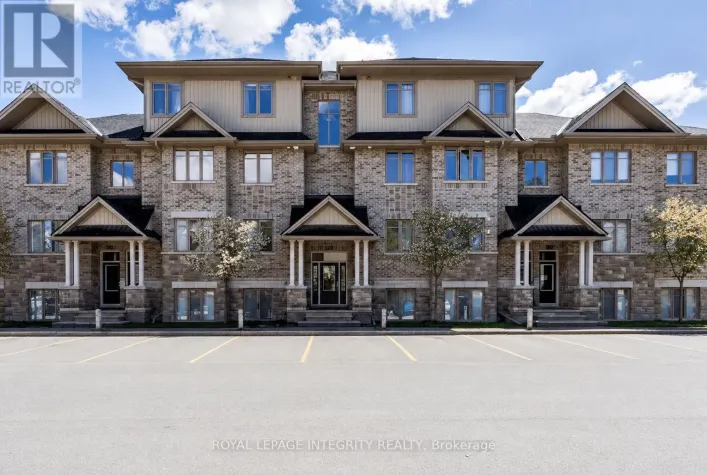 H - 22 TADLEY PRIVATE, Ottawa