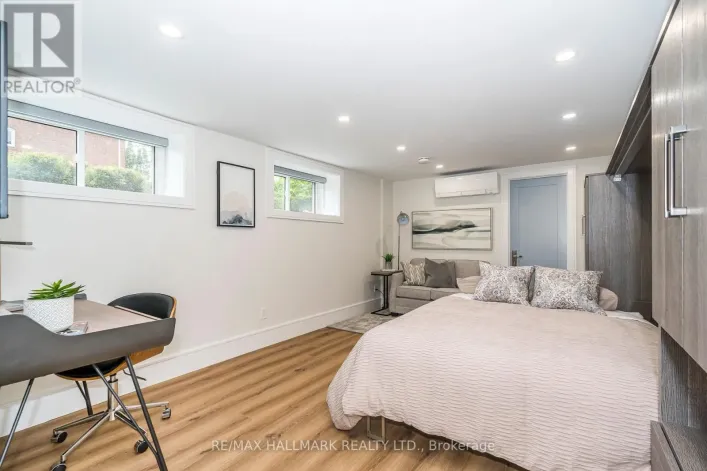 HOUSE - 202 RUSHOLME ROAD, Toronto