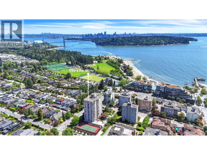 L1 555 13TH STREET, West Vancouver
