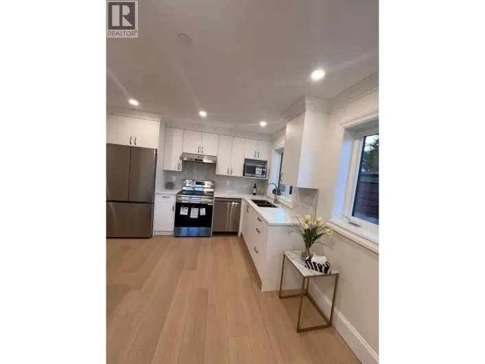 Laneway House 4167 W 12TH AVE, Vancouver