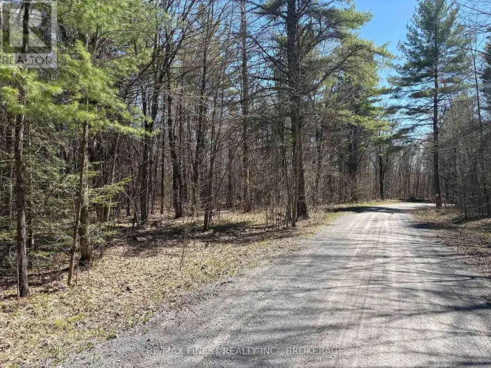 LOT 0 CENTRE PARCEL SWEETFERN LANE, Frontenac