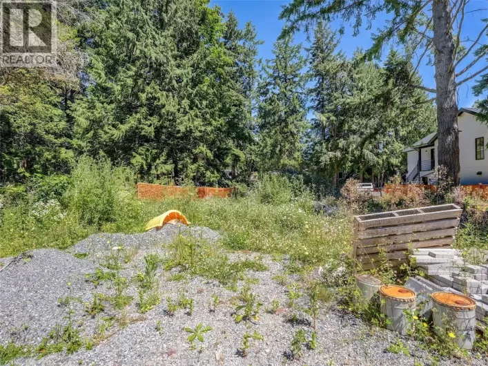 Lot 1 5151 Del Monte Ave, Saanich
