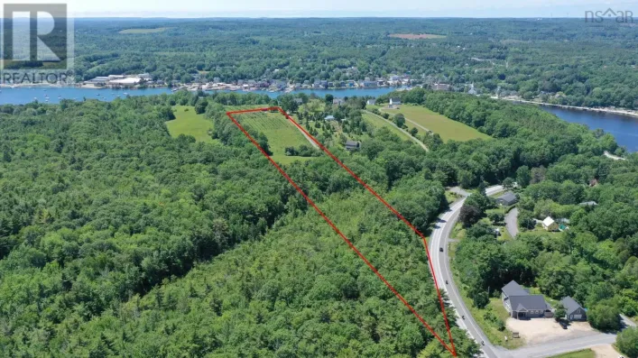 Lot 1 Highway 3, Mahone Bay