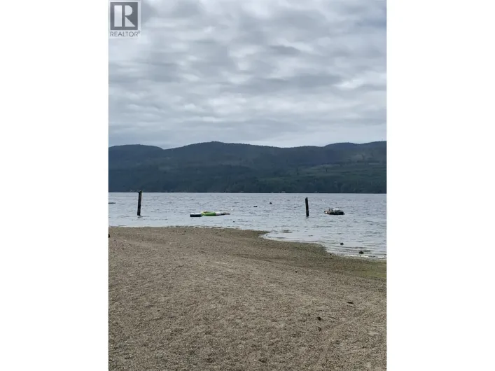 LOT 11 SECHELT INLET ROAD, Sechelt