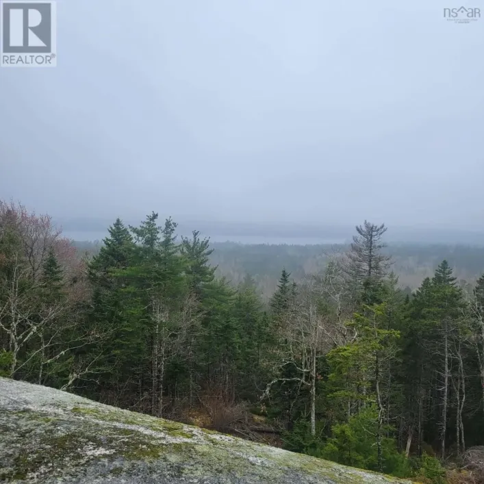 Lot 17 Tupper Lake, Westfield