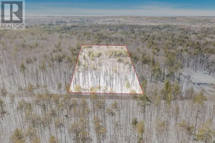 LOT 2 PLAN 51M1249 TOWNSHIP OF TINY, Tiny