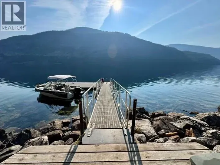 Lot 2 Slocan Lake Boat Access, Slocan