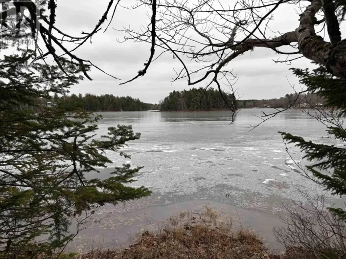 Lot 5-23 Highway 325, West Clifford