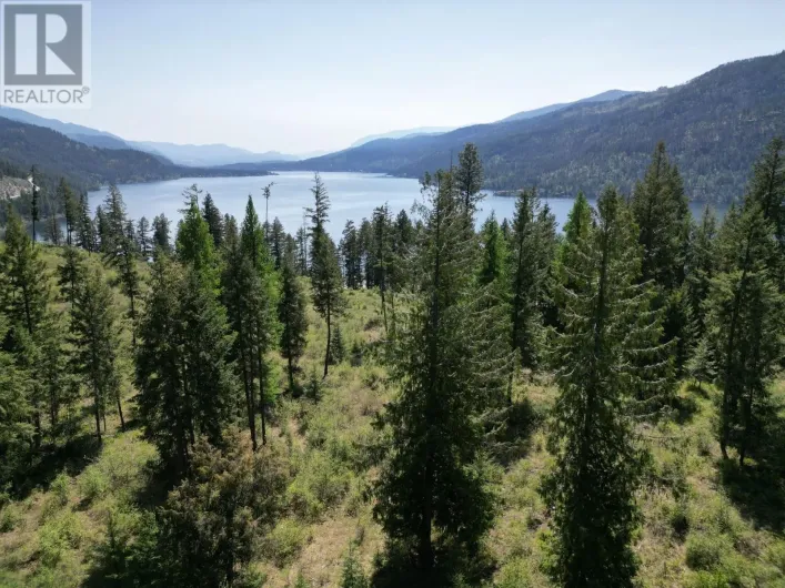 Lot 7 KENSINGTON Place, Christina Lake