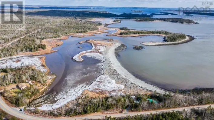 Lot 725 highway Highway, Owls Head Harbour