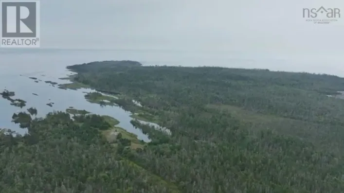 Lot 8 Cross Island, Cross Island