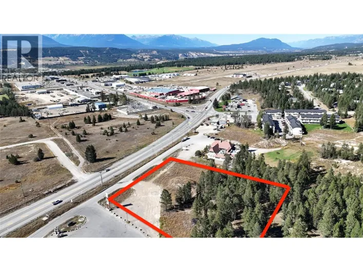Lot A Hwy 93/95, Invermere