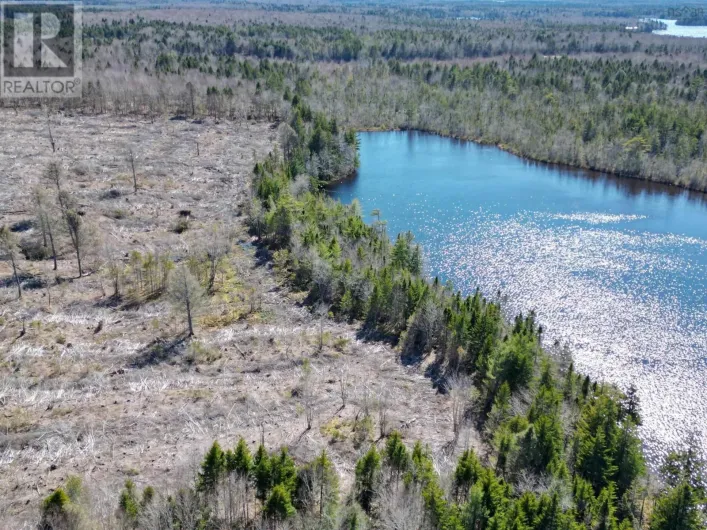 Lot Bull Lake Road, Concession