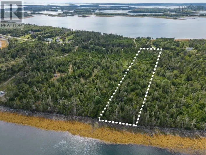 Lot Highway 308, Morris Island