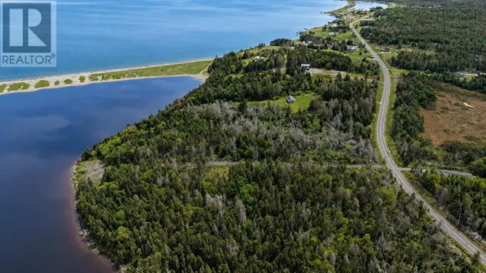 Lot No 327 Highway, Gabarus