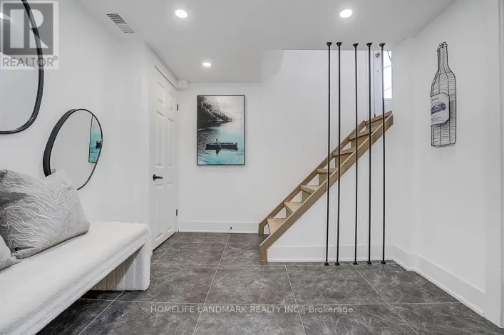 LOWER 1 - 304 KERSWELL DRIVE, Richmond Hill