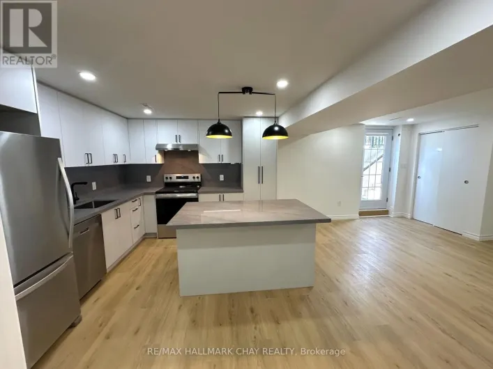 LOWER - 1 TOUCHETTE DRIVE, Barrie
