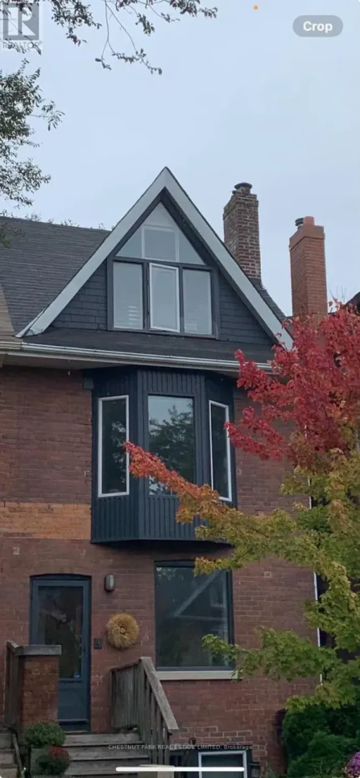 LOWER - 10 WROXETER AVENUE, Toronto