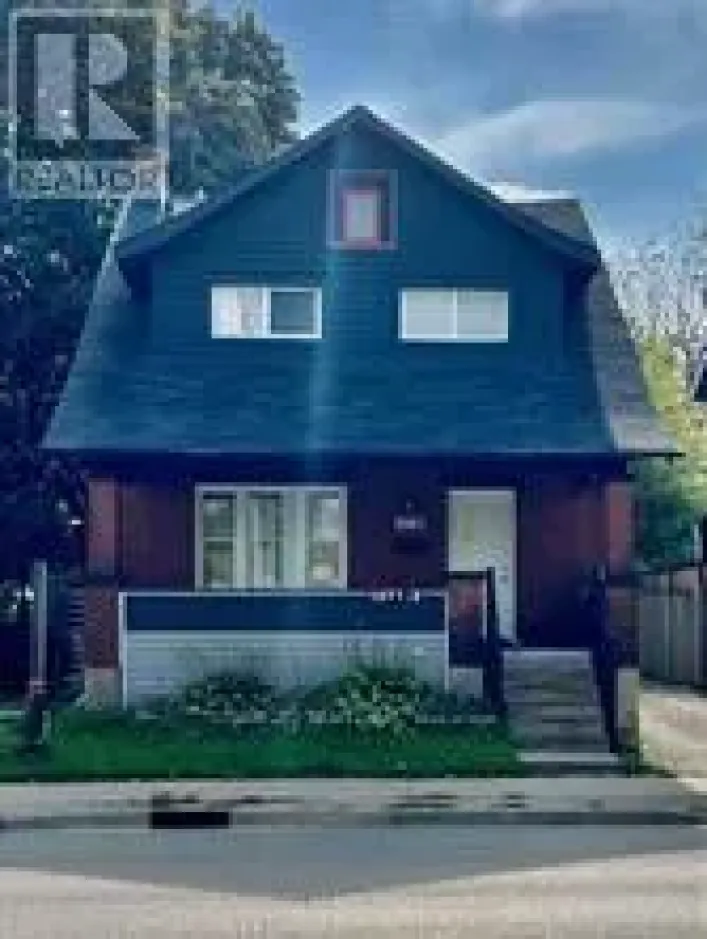 LOWER - 1071.5 FLORENCE STREET, London East