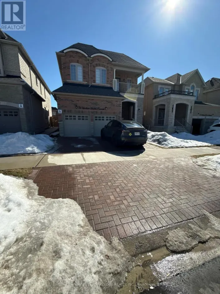 LOWER - 11 NORTHERN BREEZE CRESCENT, Whitby