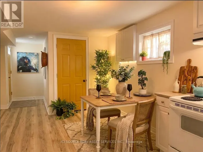 LOWER - 111 TALL GRASS TRAIL, Vaughan