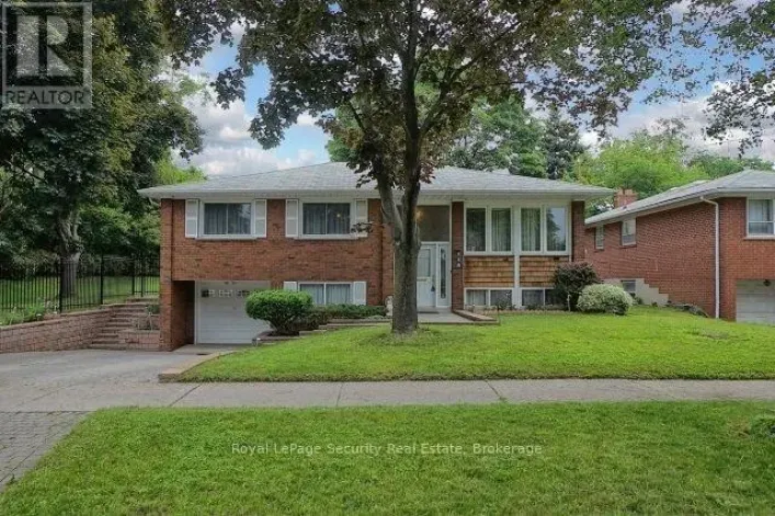 LOWER - 115 POYNTER DRIVE, Toronto
