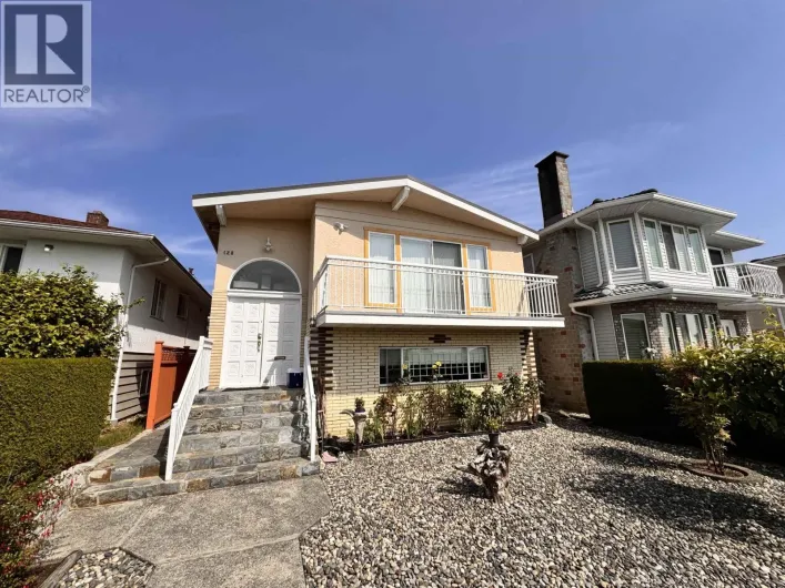 Lower 120 SPRINGER AVENUE, Burnaby