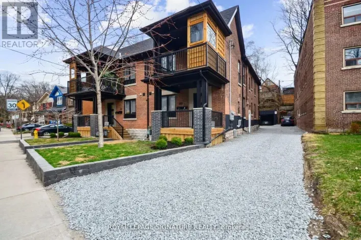 LOWER - 129 KENILWORTH AVENUE, Toronto