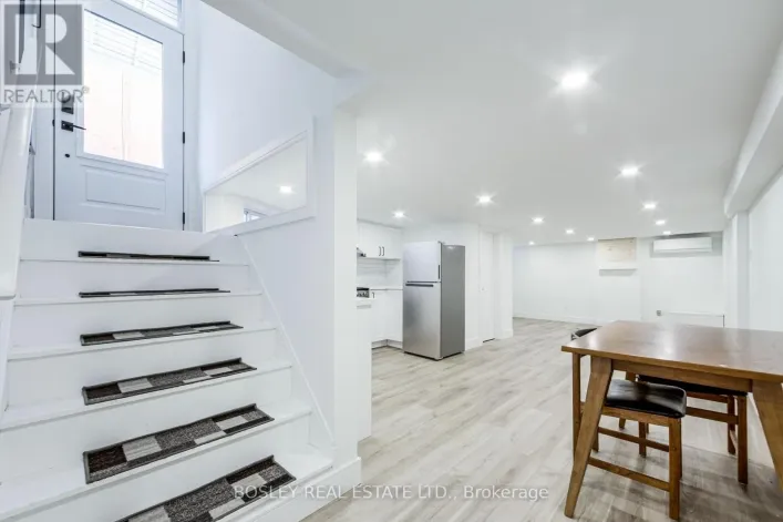 LOWER - 13 RAVINA CRESCENT, Toronto
