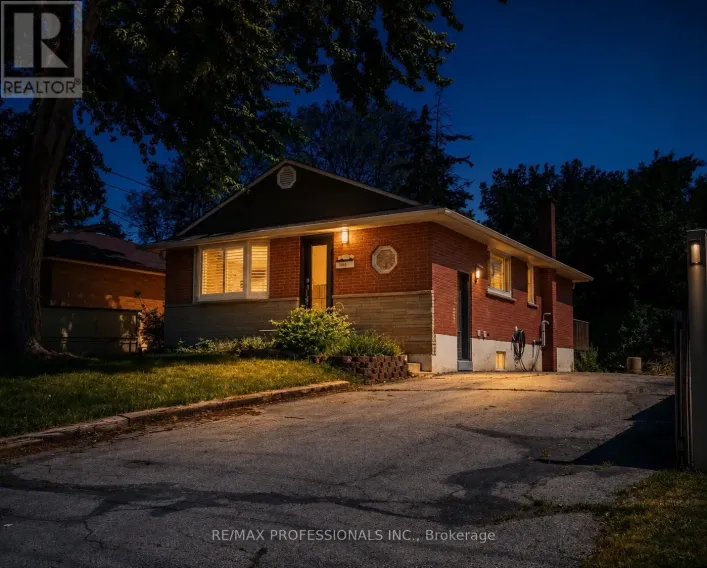 LOWER - 1327 ROYAL DRIVE, Burlington
