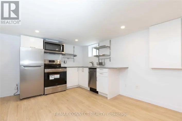 LOWER - 1370 WOODBINE AVENUE, Toronto