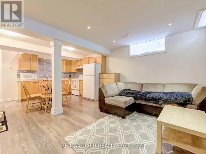 LOWER - 14 NESS ROAD, Brampton