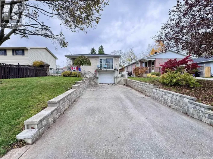 LOWER - 141 GUNN STREET, Barrie