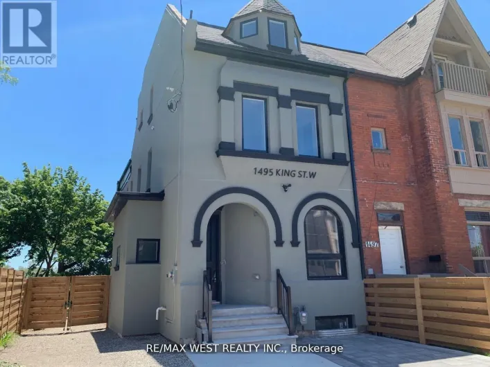LOWER - 1495 KING STREET W, Toronto