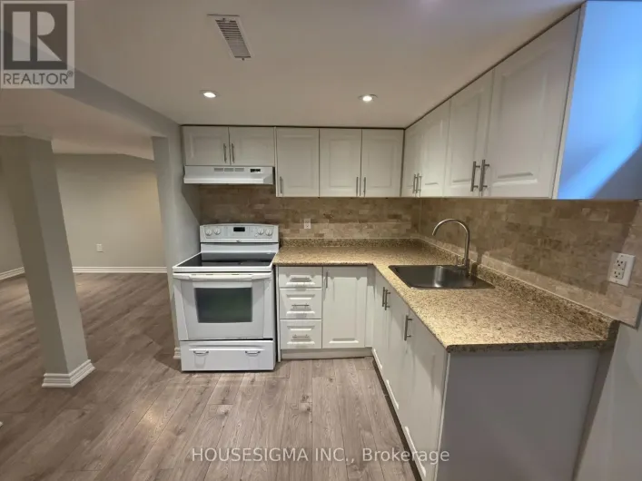 LOWER - 158 PATTERSON STREET, Newmarket
