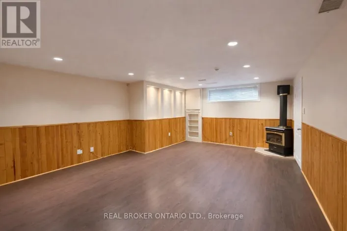 LOWER - 1602 CORAM CRESCENT, Mississauga