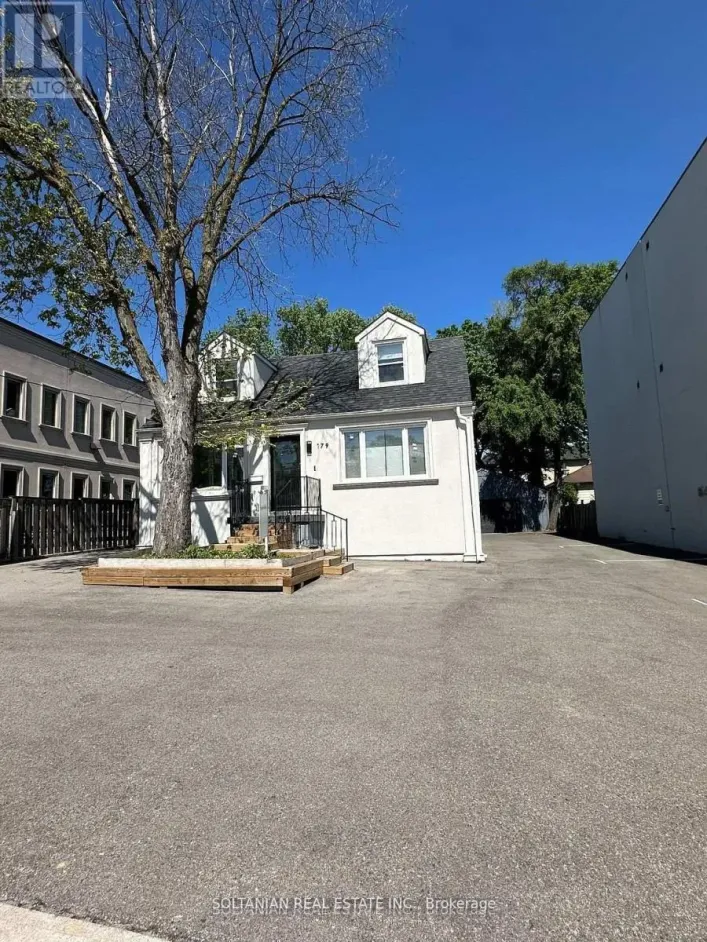 LOWER - 179 WILLOWDALE AVENUE, Toronto