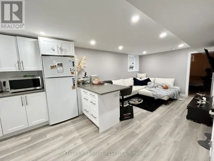 LOWER - 18 QUEENSTON CRESCENT, London East