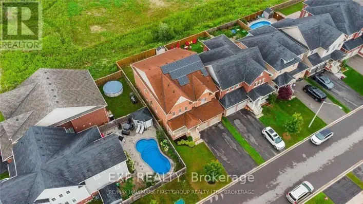 LOWER - 18 ROSS WRIGHT AVENUE, Clarington