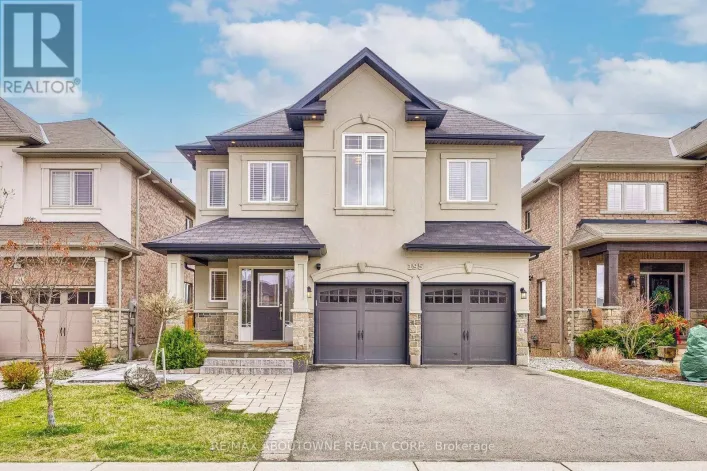 LOWER - 195 GRETI DRIVE, Hamilton