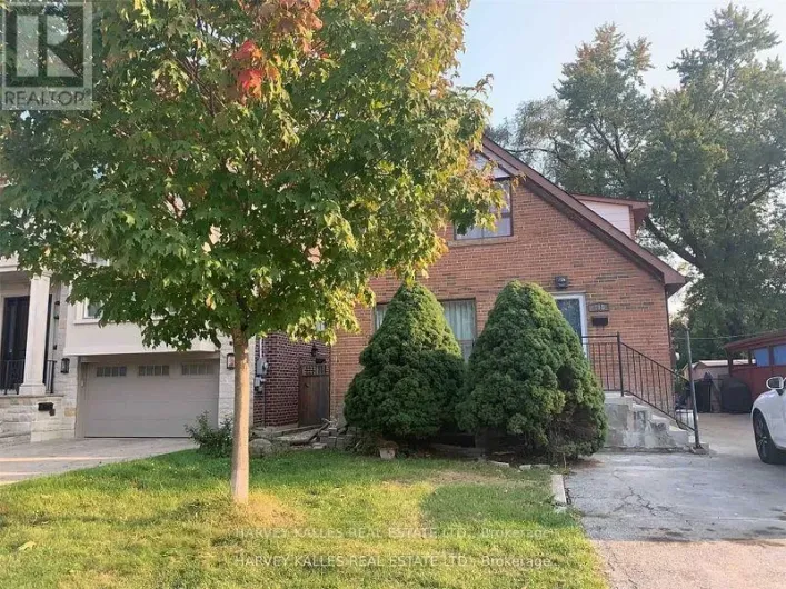 LOWER - 195 POYNTZ AVENUE, Toronto