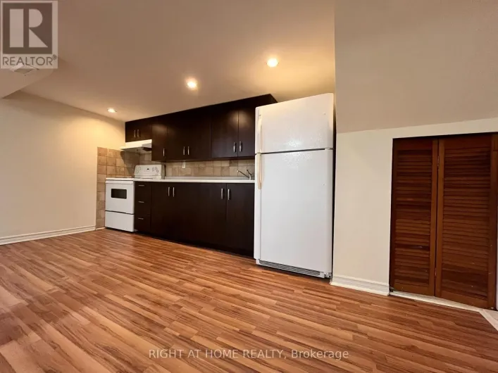 LOWER - 195 TAYLOR MILLS DRIVE N, Richmond Hill