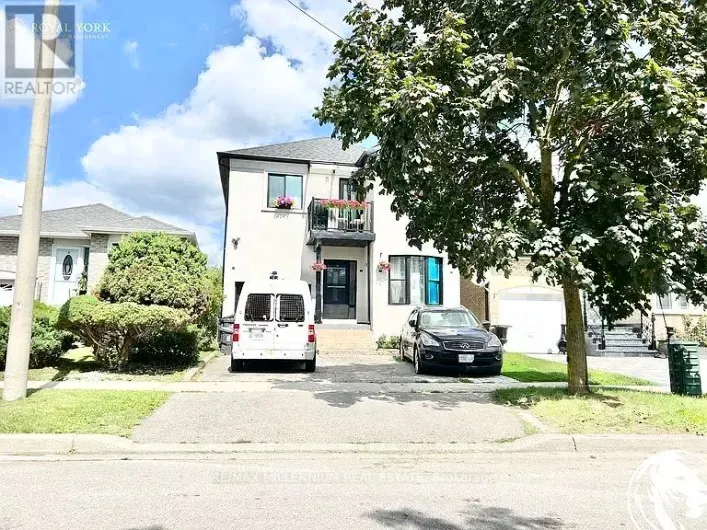 LOWER #2 - 66 OVERLORD CRESCENT, Toronto