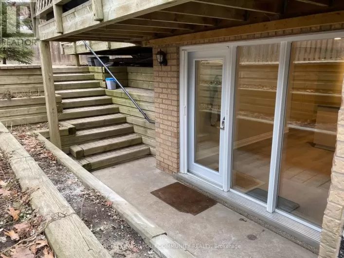 LOWER - 2 ROUGECREST DRIVE, Markham