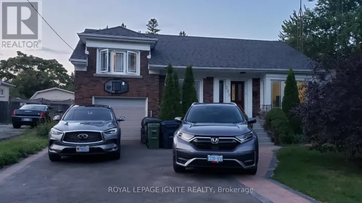 LOWER - 200 PHYLLIS AVENUE, Toronto